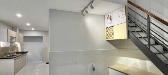 58.3m² Townhouse in District 7, Vietnam No. 19693 3