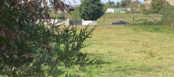 822m² Land in Moncel-sur-Seille, France No. 75032 4