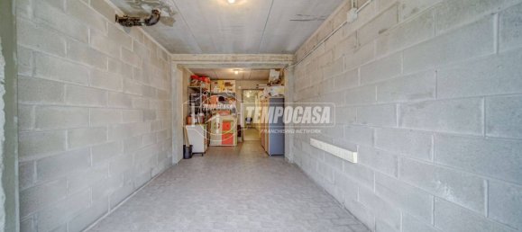 2 bedrooms Apartment in Sumirago, Italy No. 302983 25