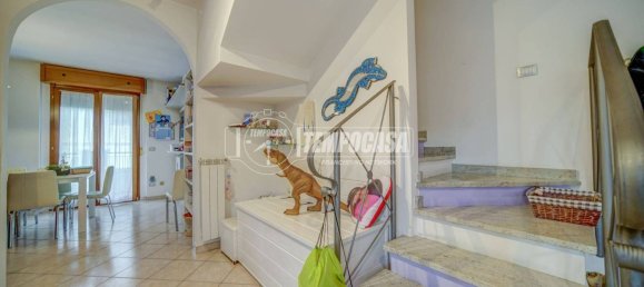 2 bedrooms Apartment in Sumirago, Italy No. 302983 9