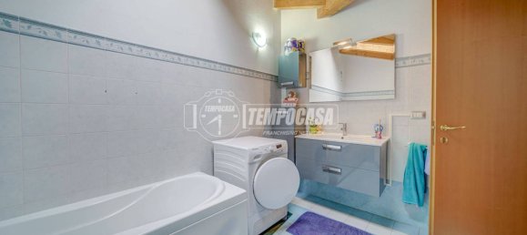 2 bedrooms Apartment in Sumirago, Italy No. 302983 14