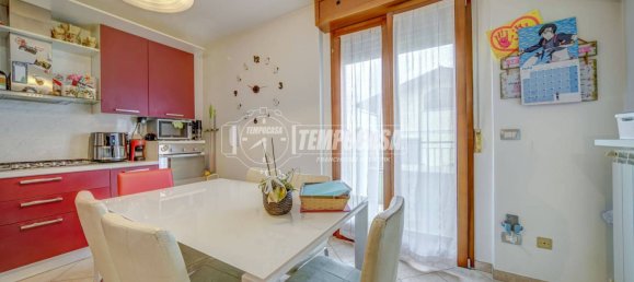 2 bedrooms Apartment in Sumirago, Italy No. 302983 3