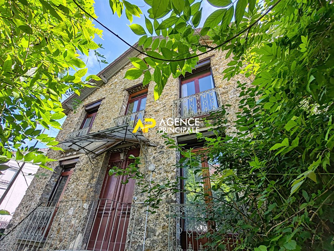 3 chambres Maison à Argenteuil, France No. 172029