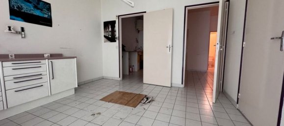 4 غرف نوم شقة في Chinon, France رقم 45311 6