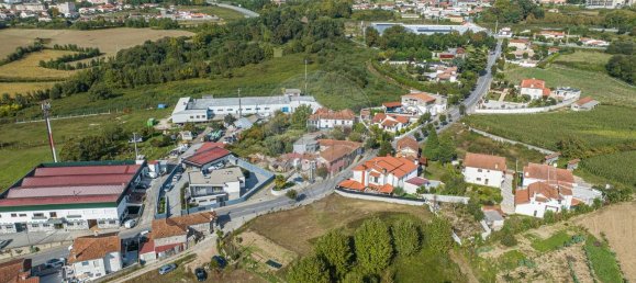 2 bedrooms House in Felgueiras, Portugal No. 22044 4