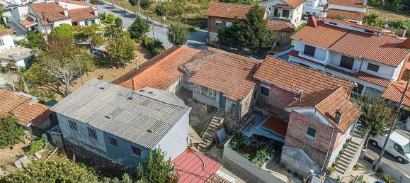 2 bedrooms House in Felgueiras, Portugal No. 22044 2