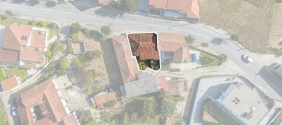 2 bedrooms House in Felgueiras, Portugal No. 22044 7