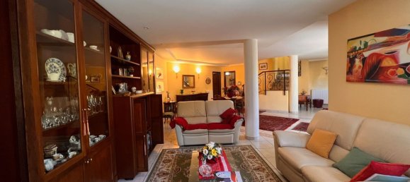 8 rooms Villa in Rende, Italy No. 186959 42