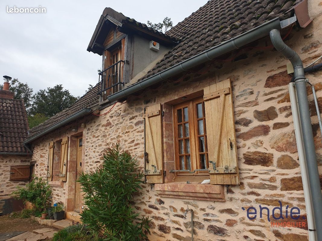 2 chambres Maison à Vesdun, France No. 222272