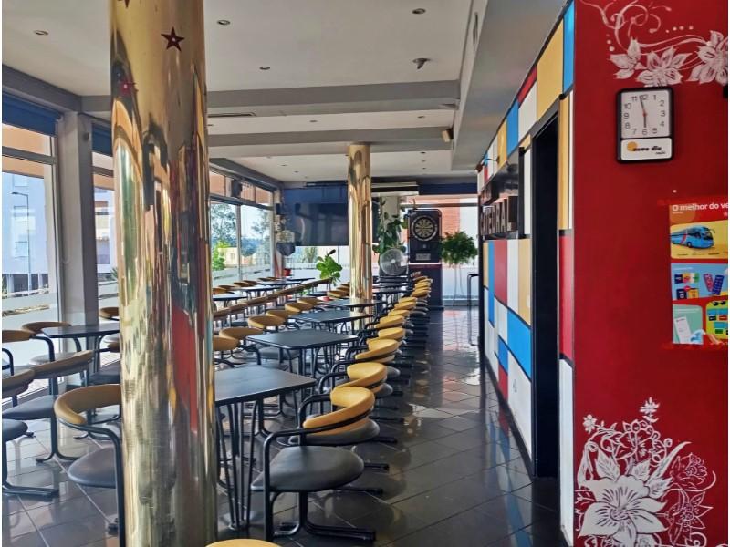  عقار تجاري في Aguas Santas, Portugal 133متر مربع رقم 224544