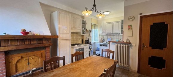 7 bedrooms Villa in Sigillo, Italy No. 324433 11