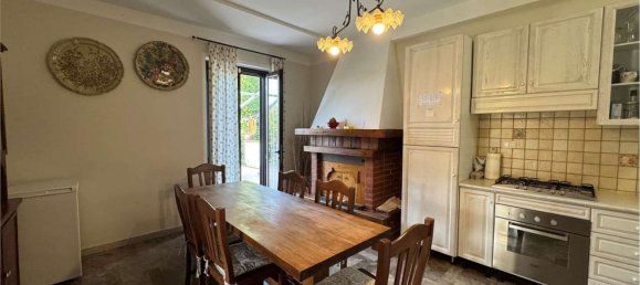 7 bedrooms Villa in Sigillo, Italy No. 324433 12