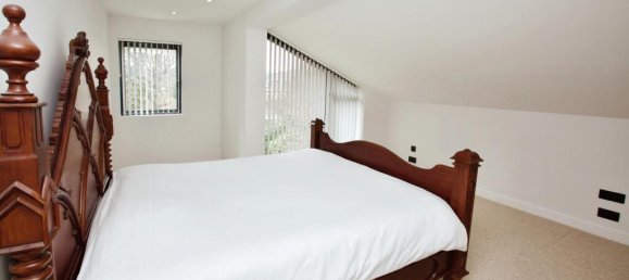 4 Schlafzimmer Haus in Reading, United Kingdom, Nr. 10402 27