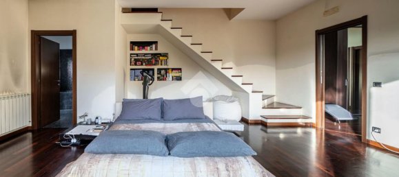 Villa de 4 dormitorios en Sezze, Italy No. 60527 30