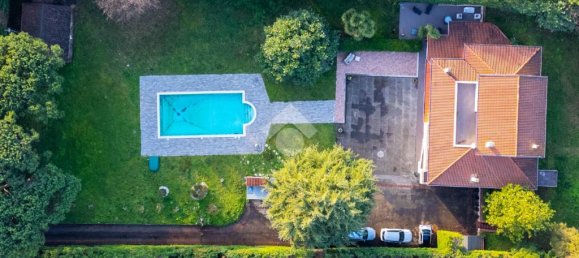 Villa de 4 dormitorios en Sezze, Italy No. 60527 3