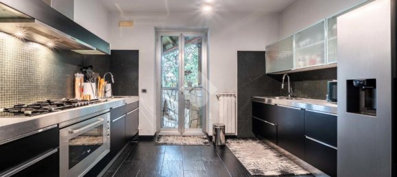 Villa de 4 dormitorios en Sezze, Italy No. 60527 17