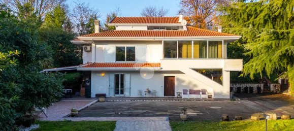 Villa de 4 dormitorios en Sezze, Italy No. 60527 7