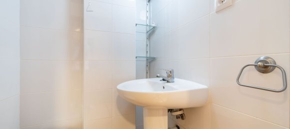 Apartamento de 3 dormitorios en Santo Ángel, Spain No. 155890 10