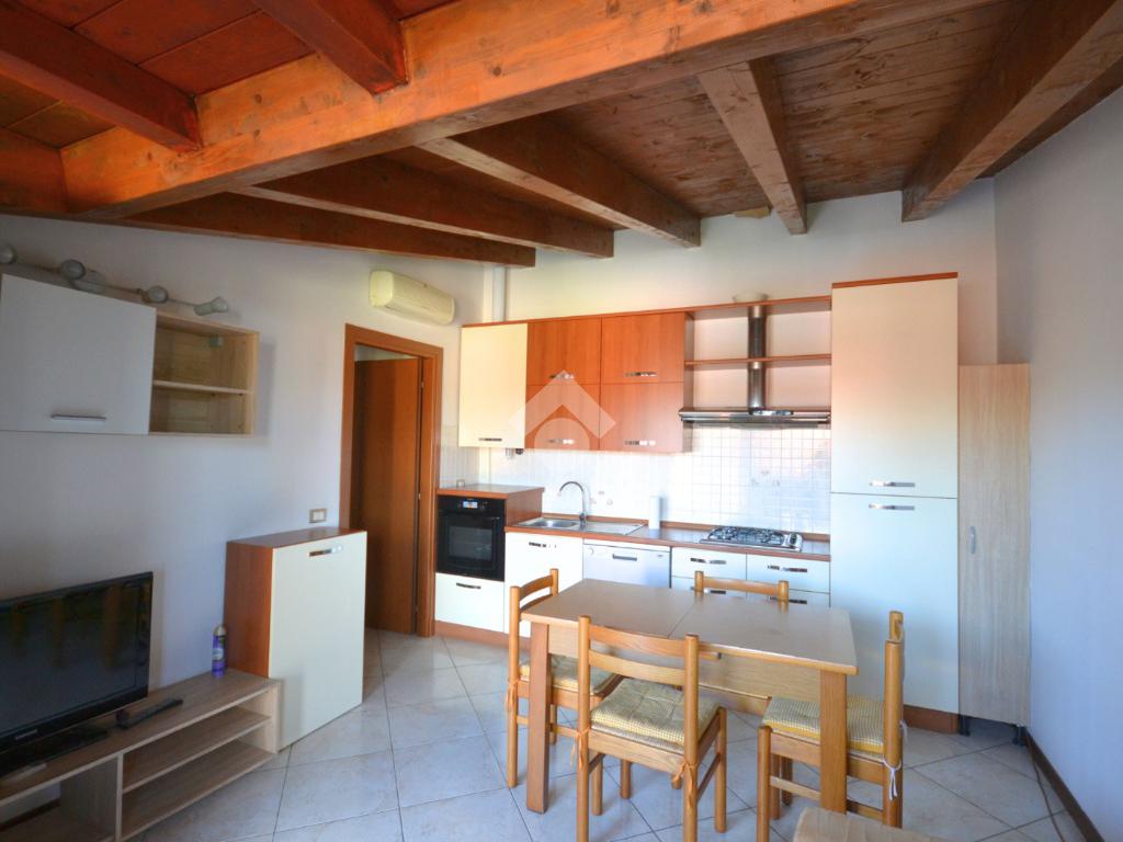 Apartamento de 1 dormitorio en Bovisio Masciago, Italy No. 340387