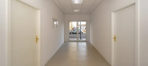 3-salle Bureau à Dresden, Germany No. 66383 3