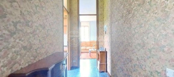 4-salle Appartement à Lipomo, Italy No. 23903 8