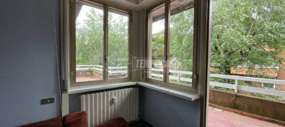 4-salle Appartement à Lipomo, Italy No. 23903 33