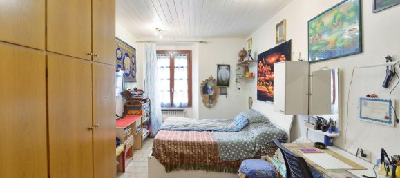 4-salle Appartement à Capiago Intimiano, Italy No. 22474 16