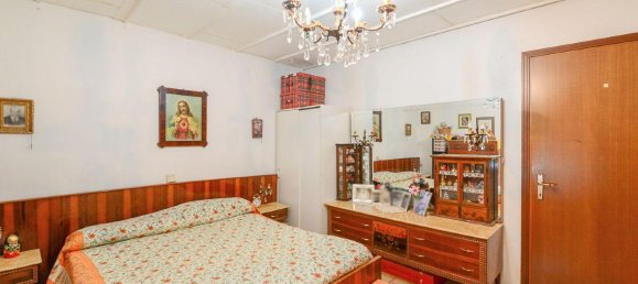 4-salle Appartement à Capiago Intimiano, Italy No. 22474 14