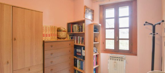 4-salle Appartement à Capiago Intimiano, Italy No. 22474 21