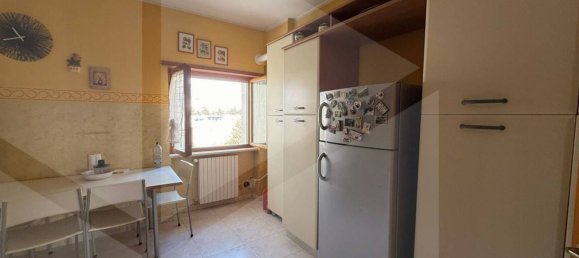 4 rooms Apartment in Avezzano, Italy No. 21937 5