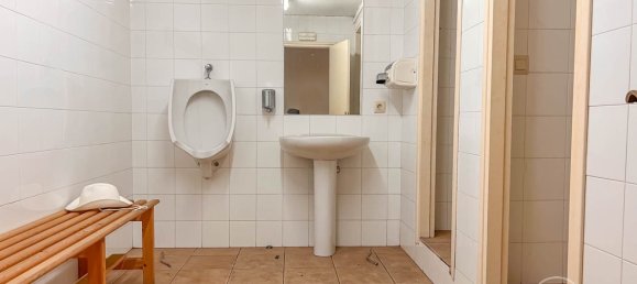 2225m² Commercial property in Lloret de Mar, Spain No. 10728 16