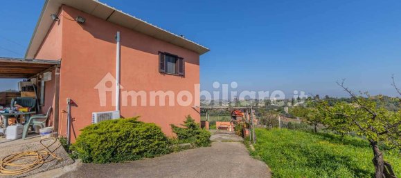 3 Schlafzimmer Haus in Frascati, Italy, Nr. 294678 22
