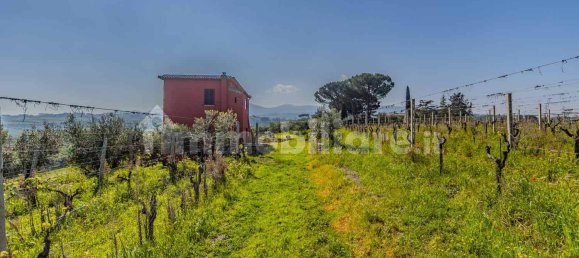 3 Schlafzimmer Haus in Frascati, Italy, Nr. 294678 45