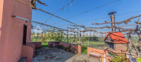 3 Schlafzimmer Haus in Frascati, Italy, Nr. 294678 23