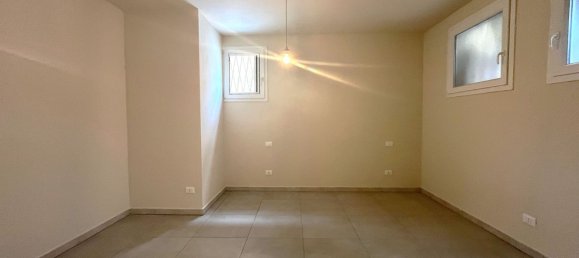2 rooms Apartment in Bologna, Italy No. 202375 12