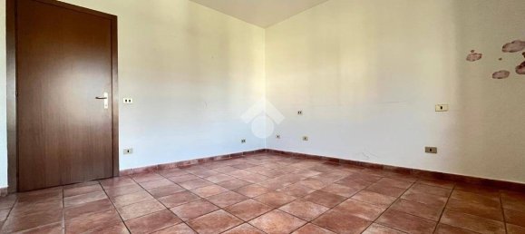 2 bedrooms Apartment in Castelleone, Italy No. 381530 27