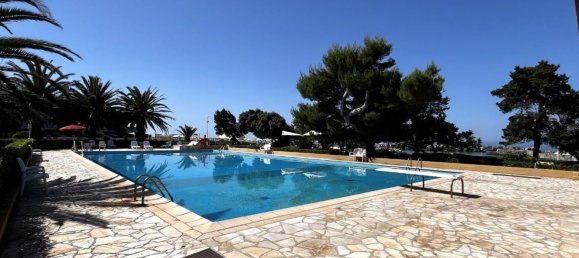 3 rooms Apartment in Livorno, Italy No. 146526 15