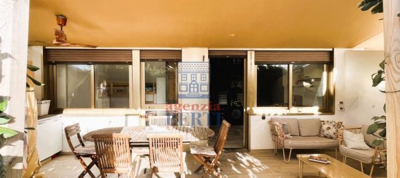 3 rooms Apartment in Livorno, Italy No. 146526 7