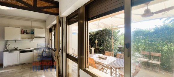 3 rooms Apartment in Livorno, Italy No. 146526 8