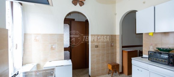 10غرفة بناية في Brescia, Italy رقم 238048 7