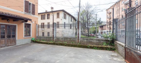 10غرفة بناية في Brescia, Italy رقم 238048 33