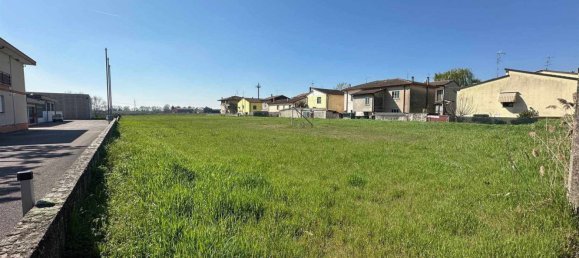 4893m² Land in Belfiore, Italy No. 169995 4