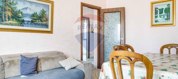 3 rooms House in Cairate, Italy No. 42246 18