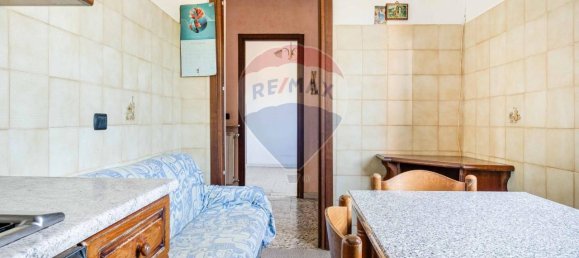 3 rooms House in Cairate, Italy No. 42246 20