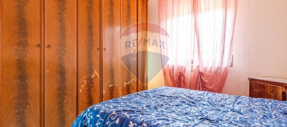 3 rooms House in Cairate, Italy No. 42246 2