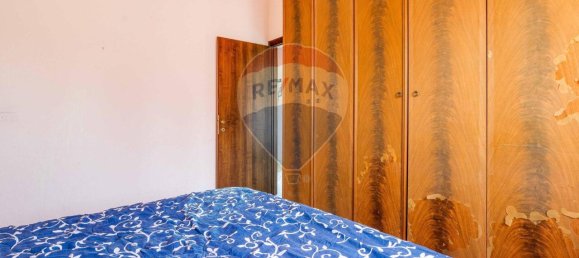 3 rooms House in Cairate, Italy No. 42246 4