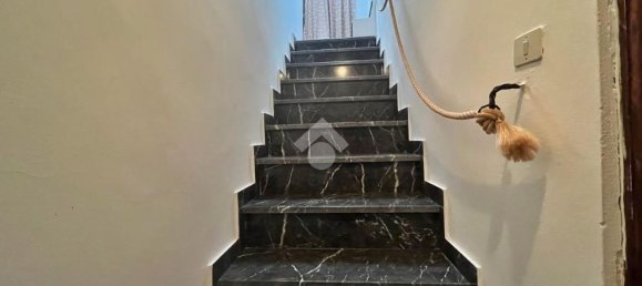 Apartamento de 5 divisões em Cantiano, Italy N.º 165289 20