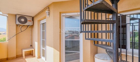 2 bedrooms Penthouse in Granada, Spain No. 170199 22