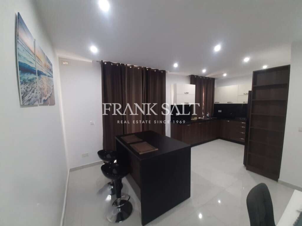 Apartamento T3 em Mgarr, Malta N.º 11467