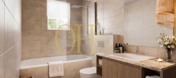 Moradia em banda T3 em Khalifa City, UAE N.º 38610 10